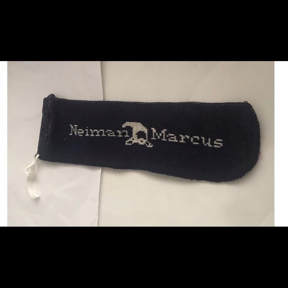 New Neiman Marcus Knit Shoe Bags Travel Beige Blue - Picture 11 of 16